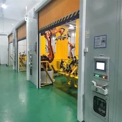 Stazione di lavoro robotizzata per saldatura automatica della piastra inferiore